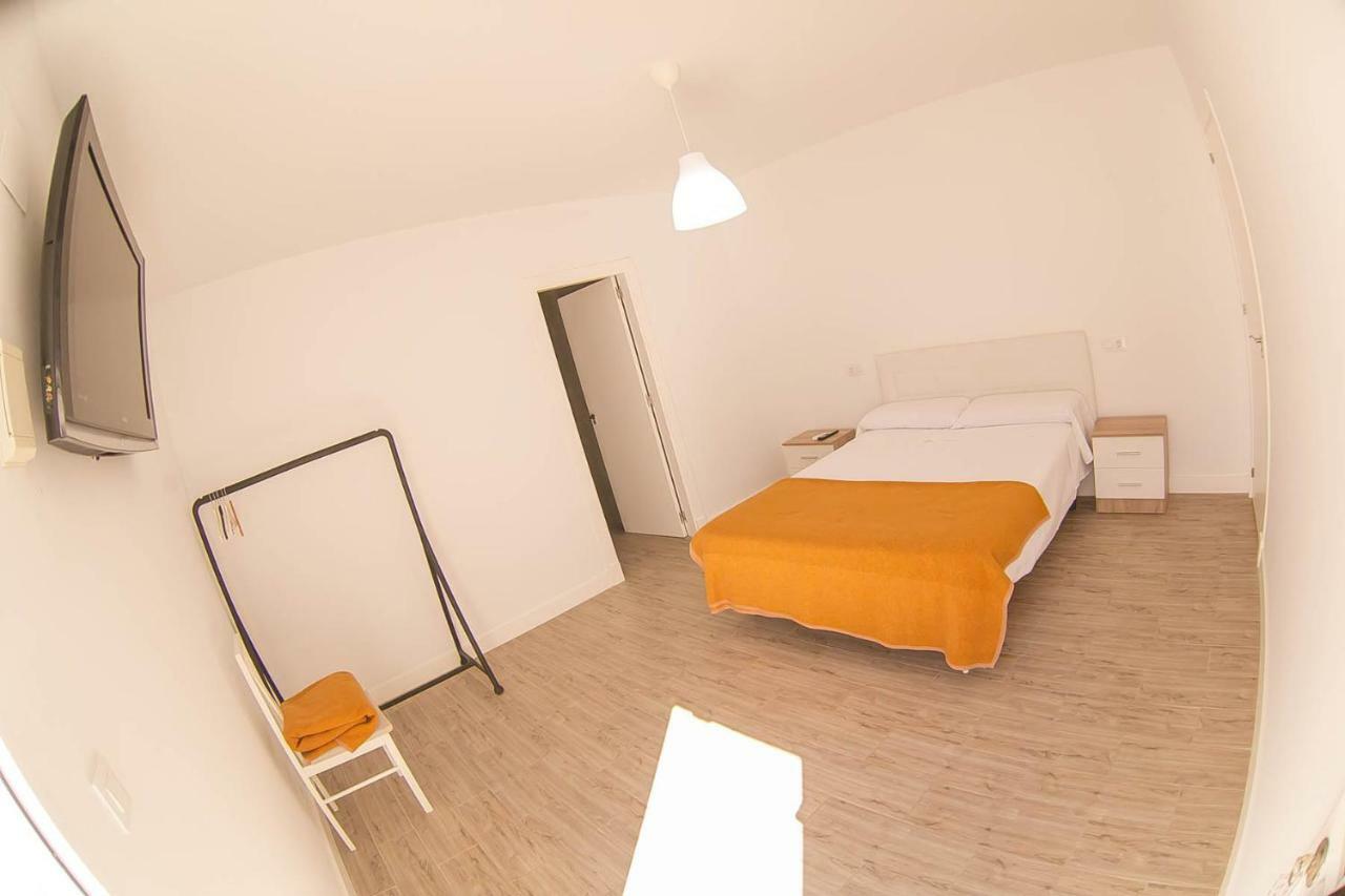 Hostal El Pinar Cadiz Puerto Real Eksteriør billede
