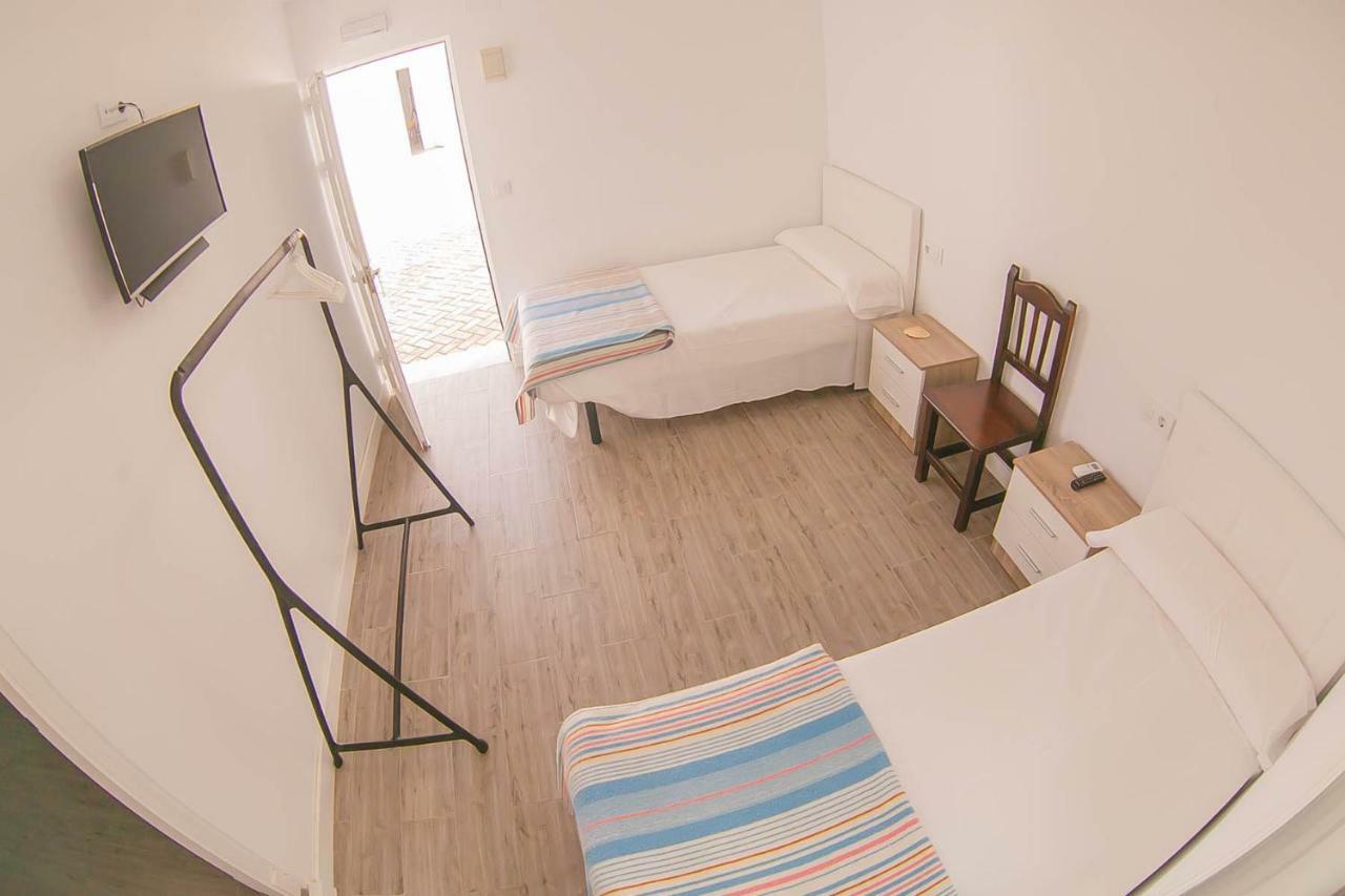 Hostal El Pinar Cadiz Puerto Real Eksteriør billede